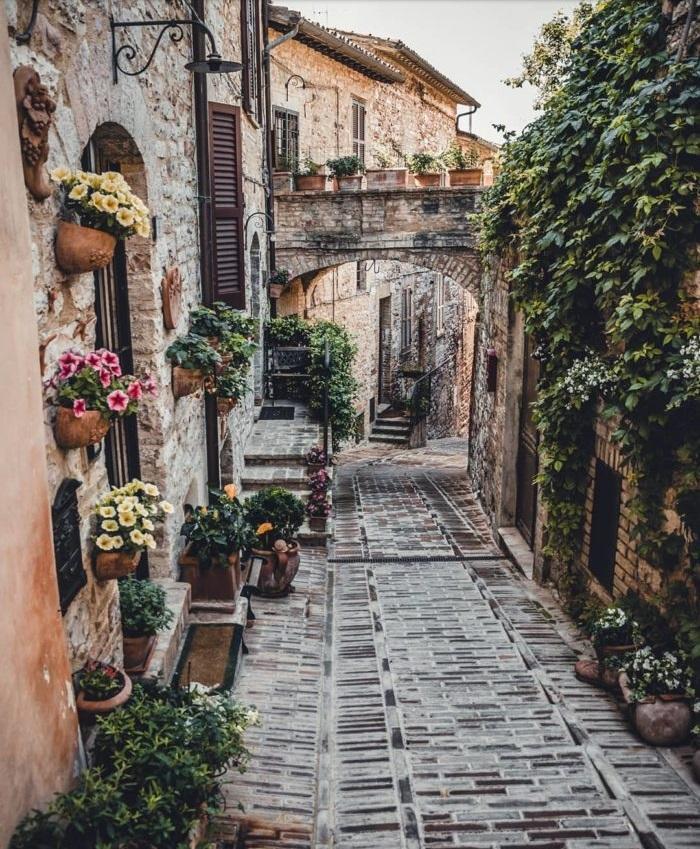 10 самых очаровательных улочек в мире для Instagram: Италия