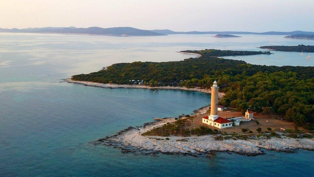 Ближе к морю – самые известные маяки-отели Хорватии