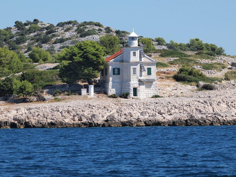 Ближе к морю – самые известные маяки-отели Хорватии